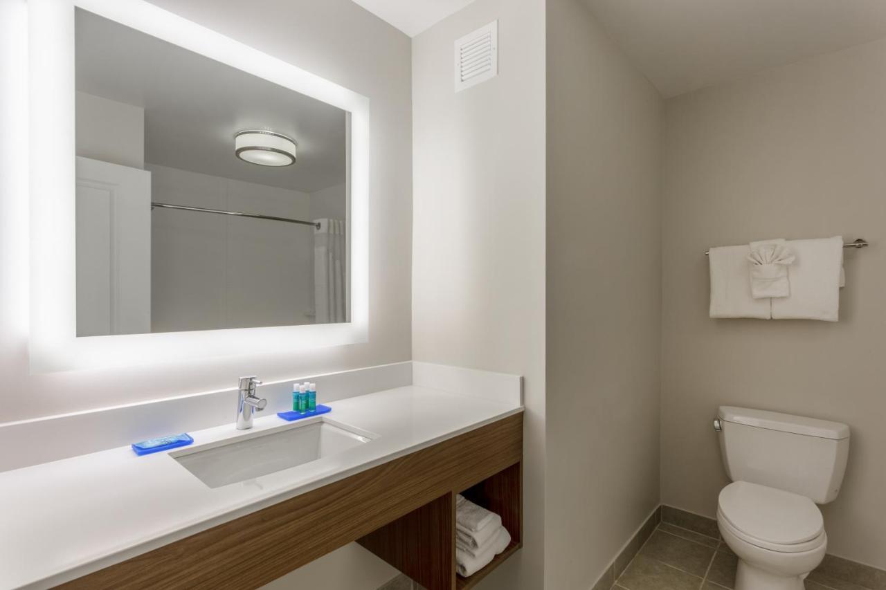 Holiday Inn Express & Suites St. Louis - Chesterfield By Ihg Bagian luar foto