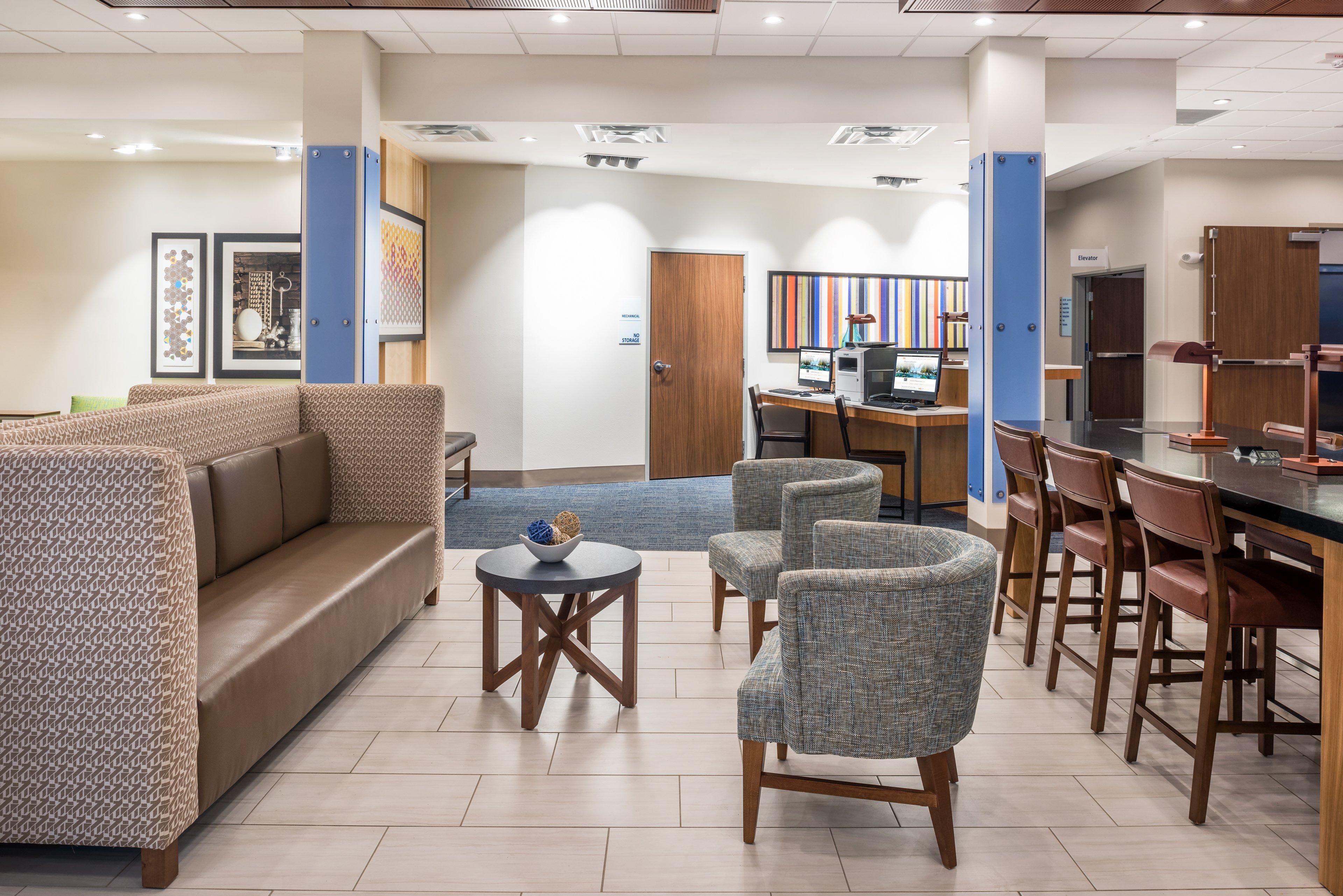 Holiday Inn Express & Suites St. Louis - Chesterfield By Ihg Bagian luar foto